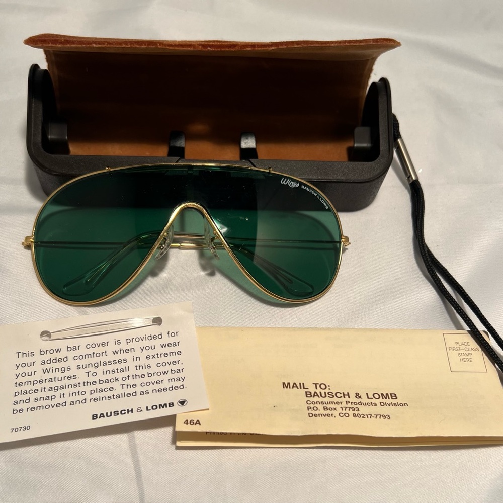 Vintage Wings Ray-Ban Gold Aviator Sunglasses with G-15 Green Lenses